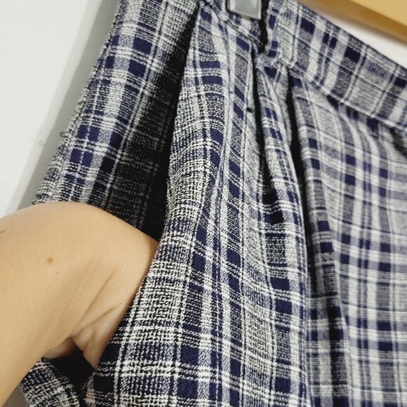 ⭐Tradition Navy Blue White Plaid High Waist Golf Shorts Oversized Preppy Pleated - Picture 3 of 13